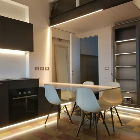 Design With Terrace Апартаменты Милан